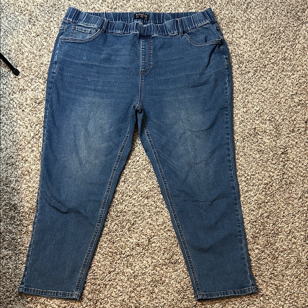 BloomChic Elastic Waist Jeans